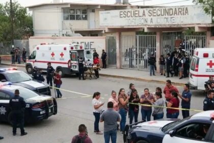 Ataque en secundaria de Torreón deja una maestra muerta y tres heridos; hay dos detenidos