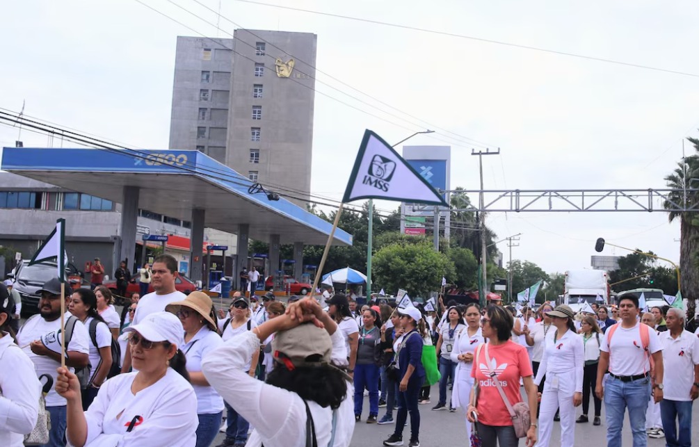 Megamarcha del IMSS en CDMX hora, ruta y vialidades afectadas este 13 de octubre