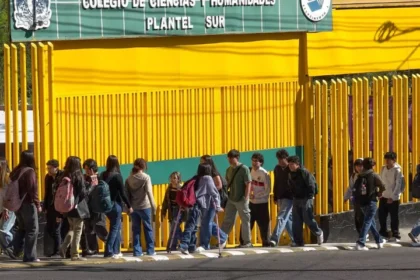 CCH Sur permanecerá cerrado hasta que funcionen los torniquetes de acceso