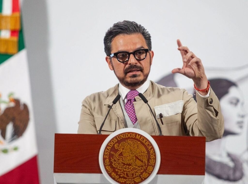 Zoé Robledo propone aumento salarial de 8% para trabajadores del IMSS